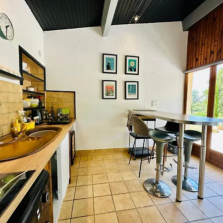 Armagnac, Relaxing Near *