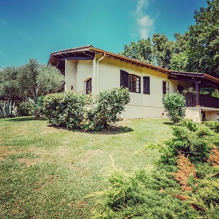 Armagnac, Relaxing Near Lägenhet