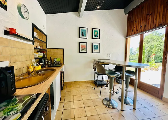 Armagnac, Relaxing Near *